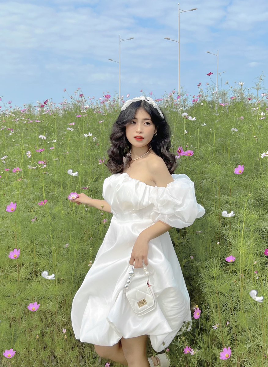 ree_mree's tweet photo. 🌸🌼 https://t.co/NFNdfW2Pln