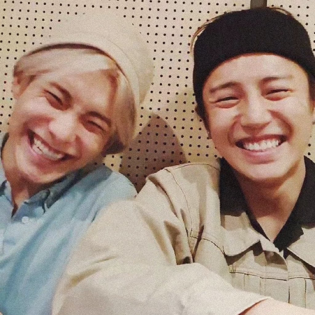 Dongjun_Heaven's tweet photo. I MISS MY BOYS > < #DONGJUN #ACE #에이스 #donghun #junhee 
is been a while .... 💙❤️ https://t.co/5vMVAplOzP