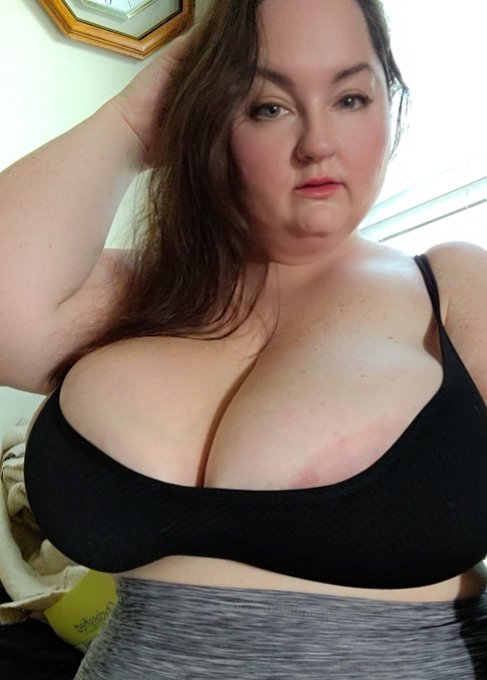 Capturing moments and your attention!  Topless versions for subscribers at https://t.co/JqgWnNicZI https://t<a href="/tag/rt"class="tags"><span>#rt</span></a><a href="/tag/tits"class="tags"><span>#tits</span></a><a href="/tag/wednesdaymotivation"class="tags"><span>#wednesdaymotivation</span></a><a href="/tag/onlyfans"class="tags"><span>#onlyfans</span></a>