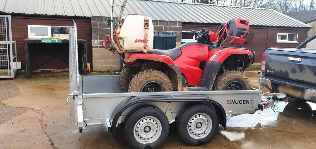 Fenfarm Pest Control (@fenfarmpestctrl) on Twitter photo **Stolen** Landrover Defender90, Honda Quad & Nugent Trailer. This aft 24/02 at Newton nr Sleaford. Police aware, please share far & wide. #stolenlandrover <a href="/LincsPolice/">Lincolnshire Police</a> <a href="/SleafordPolice/">Sleaford Police</a> **Stolen** Landrover Defender90, Honda Quad & Nugent Trailer. This aft 24/02 at Newton nr Sleaford. Police aware, please share far & wide. #stolenlandrover <a href="/LincsPolice/">Lincolnshire Police</a> <a href="/SleafordPolice/">Sleaford Police</a>