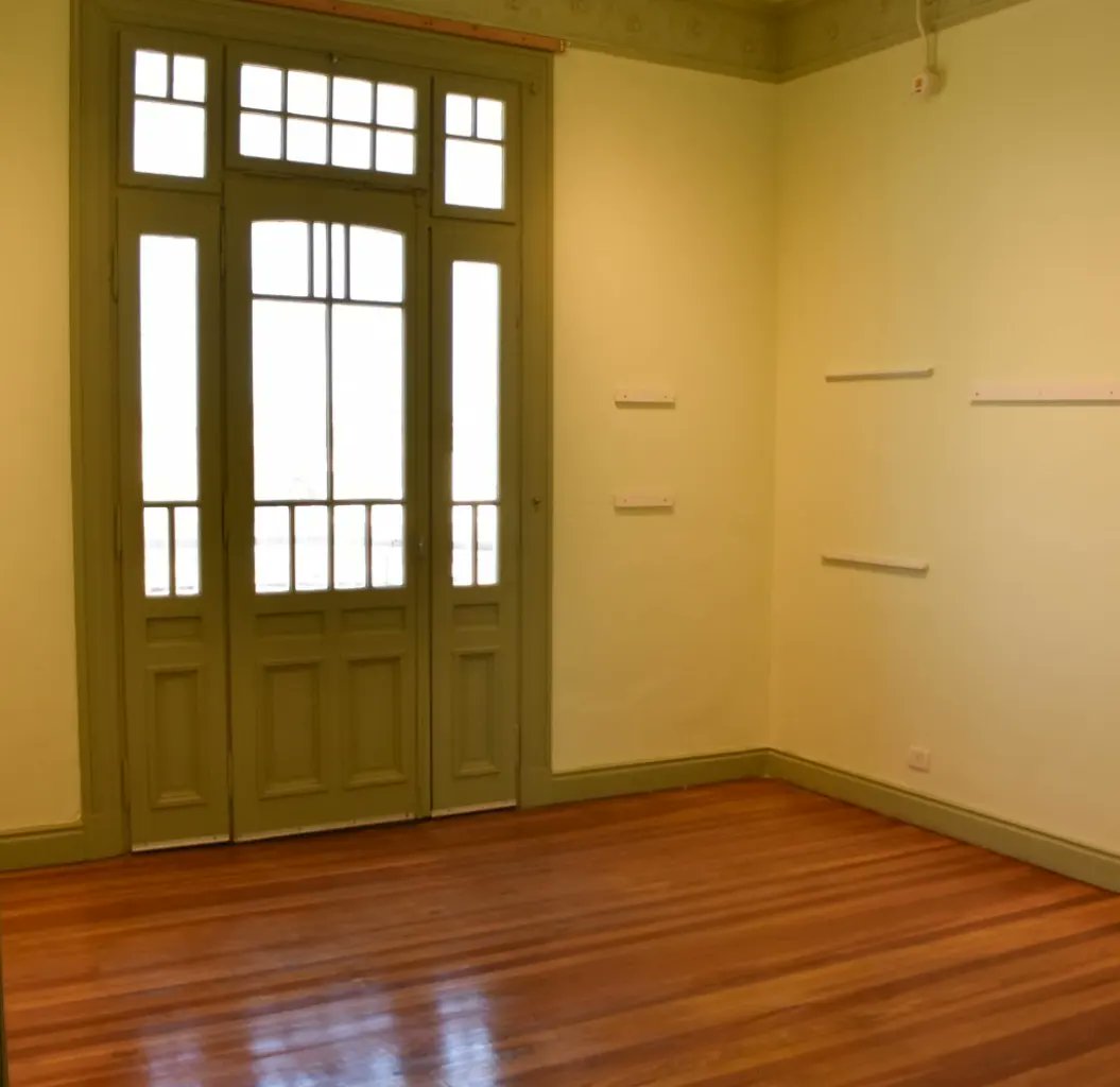 SIEPChubut's tweet photo. La refacción del Museo de Ciencias Naturales y Oceanográfico de Puerto Madryn presenta un avance de obra del 65%.

👷 Se realizan reparaciones sobre la fachada, pisos, cielorrasos, pintura, cubierta de techo, aberturas, instalaciones, veredas perimetrales, mampostería y revoques. https://t.co/qeJJixQUOk