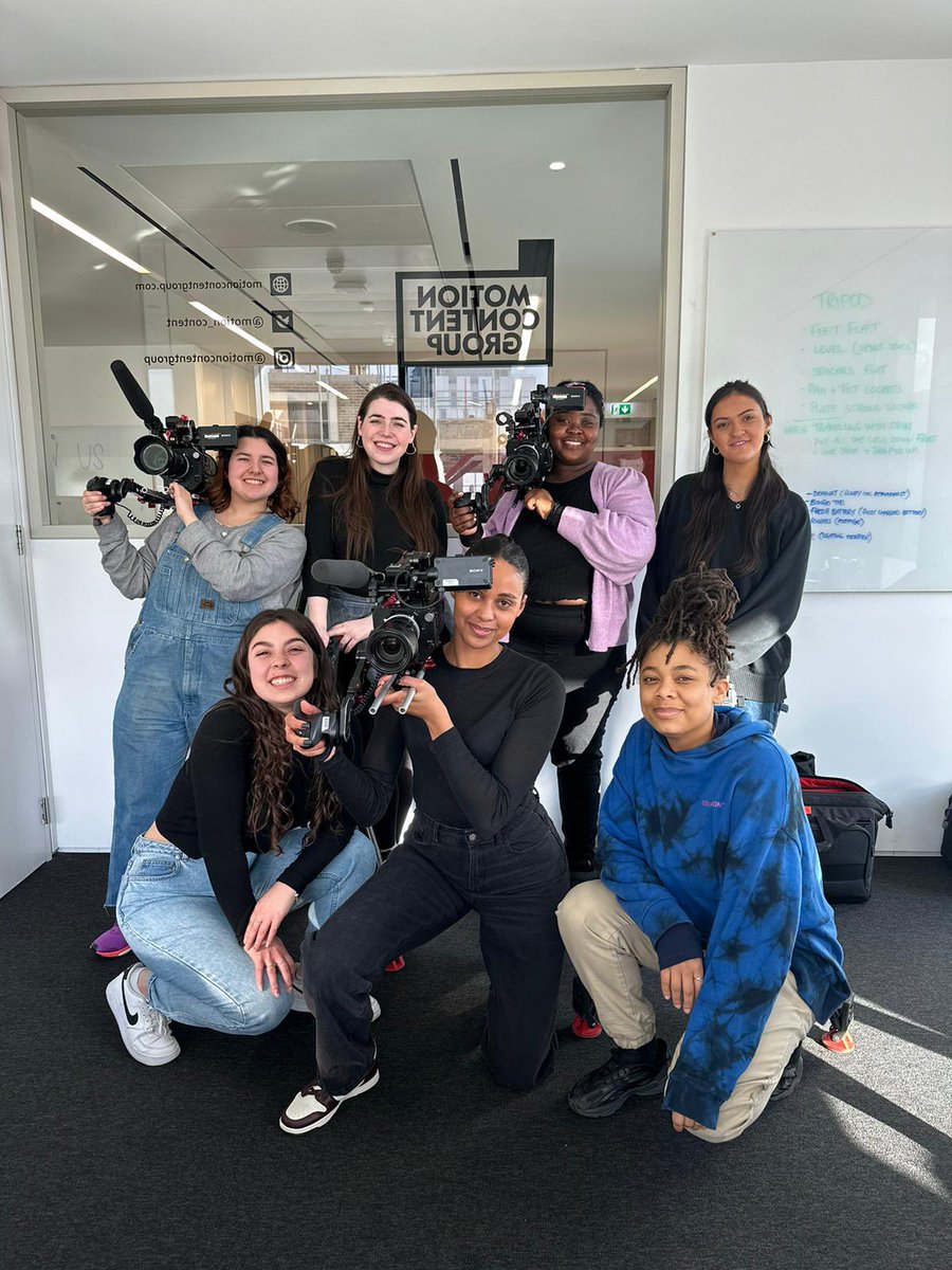 thinkbigger_org's tweet photo. That’s a WRAP! Busy 2-days of camera training with our @motion_content group, taught by @A_denike ✅ 🎥 #Training #TV #Camera https://t.co/4HfLpy5cAo