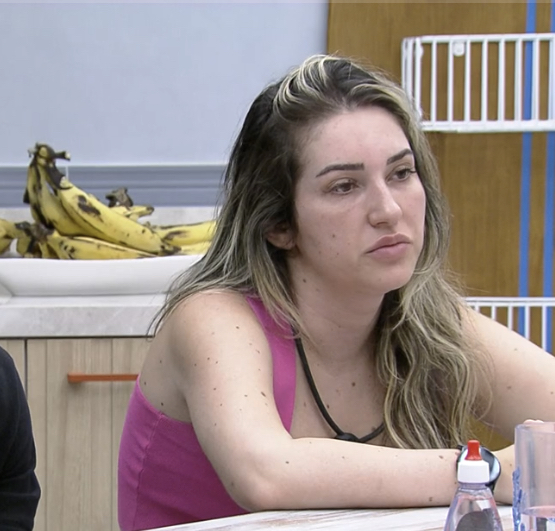 Dantinhas's tweet photo. Domitila: “Oi Amanda, tudo bem? Você veio participar desse diálogo?” 😂 #BBB23 https://t.co/ov0iqWyuBm