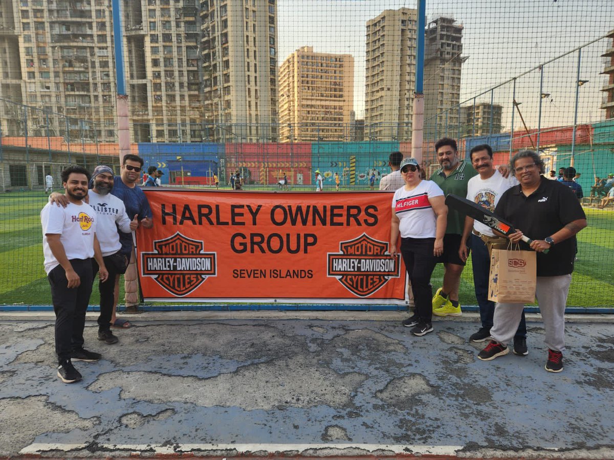 pankajsabharwal's tweet photo. Played turf cricket after ages ! #HarleyDavidson #sevenislands #harleyrider https://t.co/rCL0dM6Lbs
