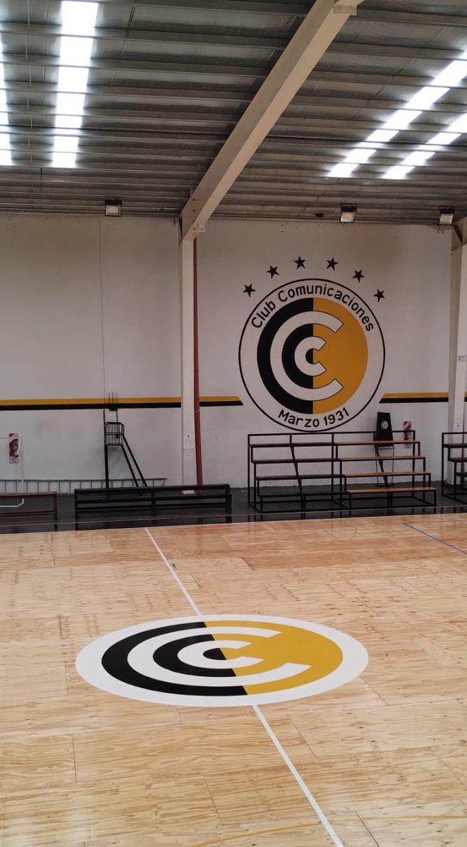 comu_handball's tweet photo. Pero... 😍🤤

Ya falta menos para que empiece a picar la redonda en casa...

🌟 #TenemosClub

🌓 #OrgullosxsDePertenecer https://t.co/QKMivghkHe