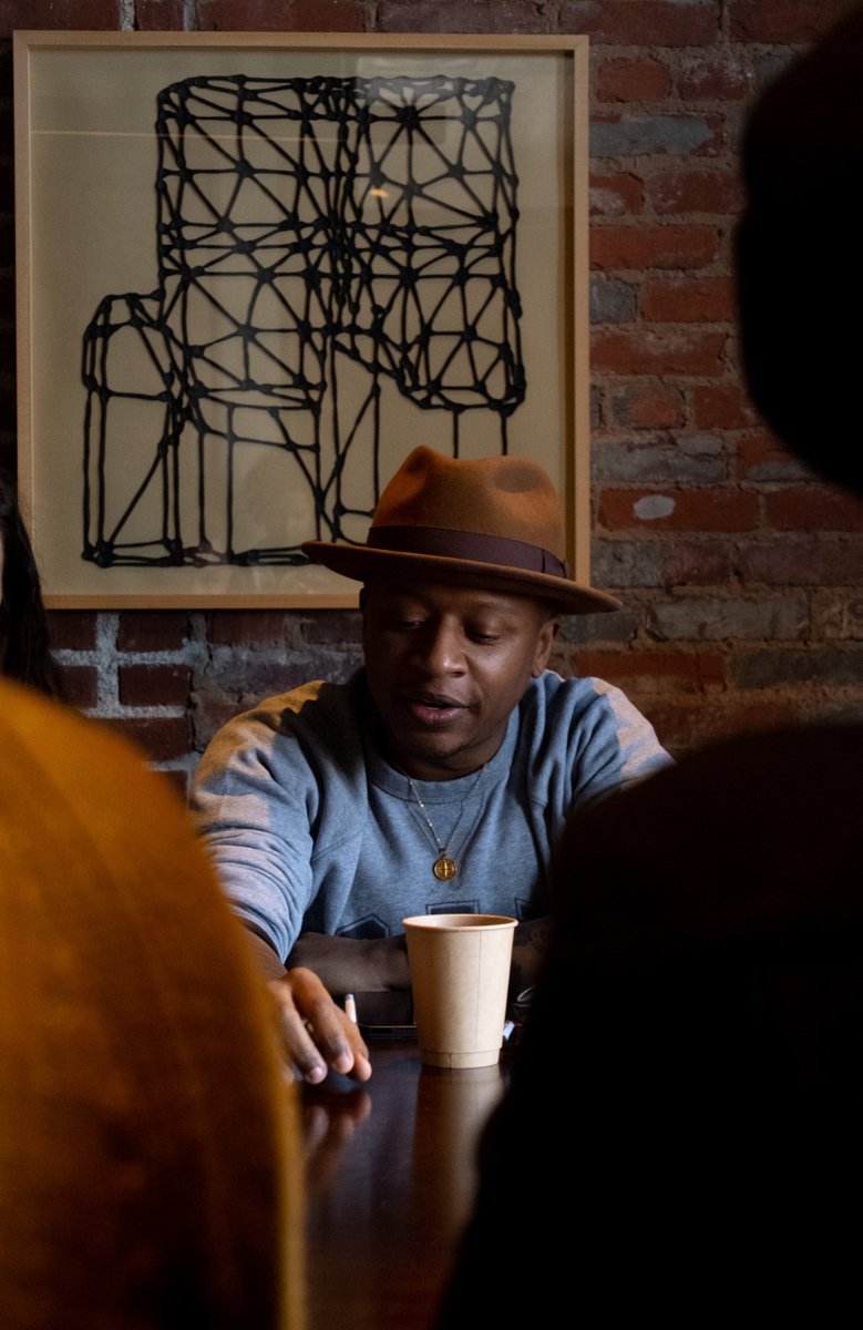 PIPELINEorg's tweet image. Pathfinders are learning the power of a hive mind while solidifying their brand statements this morning. 
#PipelineEntrepreneurs #HiveMind #BetterTogether