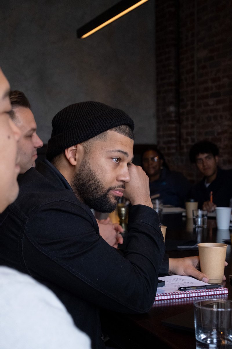 PIPELINEorg's tweet image. Pathfinders are learning the power of a hive mind while solidifying their brand statements this morning. 
#PipelineEntrepreneurs #HiveMind #BetterTogether