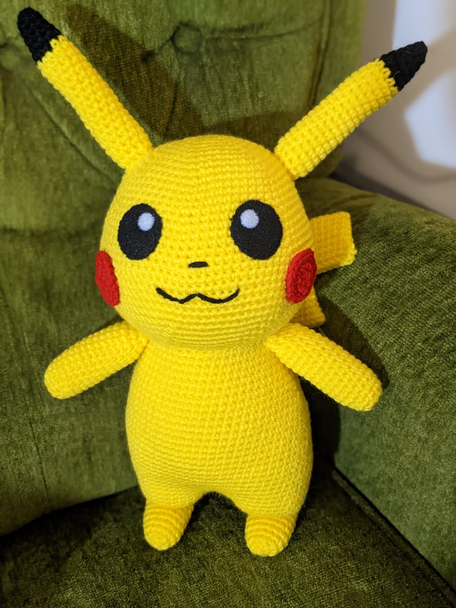 crochetmagick's tweet photo. Always a favorite ❤️Pikachu❤️

#pokemon #Pikachu #videogames #gottacatchemall #amigurumi #cutenessOVERLOAD https://t.co/IS4VBmX8Lz