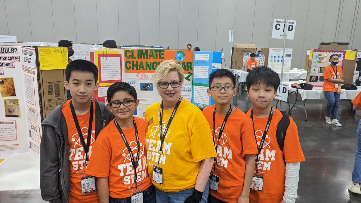 BaggettBrooks's tweet photo. I'm so proud of our amazing Science Fair students. Today, these teams presented their design ideas as the Gwinnett Convention Center. Great job, kiddos! Thank you Ms. Mac your for leadership and support! @Northbrook_MS @GwinnettSchools https://t.co/NE9mLzHJNh