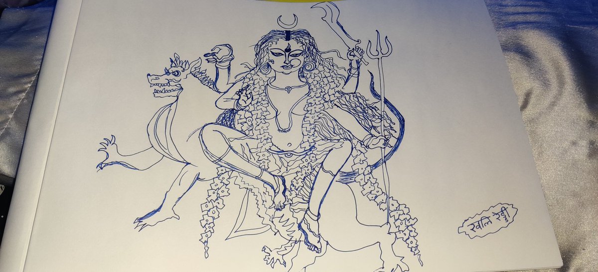 DeviRudrani's tweet photo. ॐ विश्वेश्वरीं जगद्धात्रीं स्थितिसंहारकारिणीम् ।
निद्रां भगवतीं विष्णोरतुलां तेजसः प्रभुः ॥
महाविद्या महामाया महामेधा महास्मृतिः ।
महामोहा च भवती महादेवी महासुरी ॥
खड्गिनी शूलिनी घोरा गदिनी चक्रिणी तथा ।
शङ्खिनी चापिनी बाणभुशुण्डी परिघायुधा ॥
🕉️🙏
#basicartist https://t.co/UDS6YjFyN9