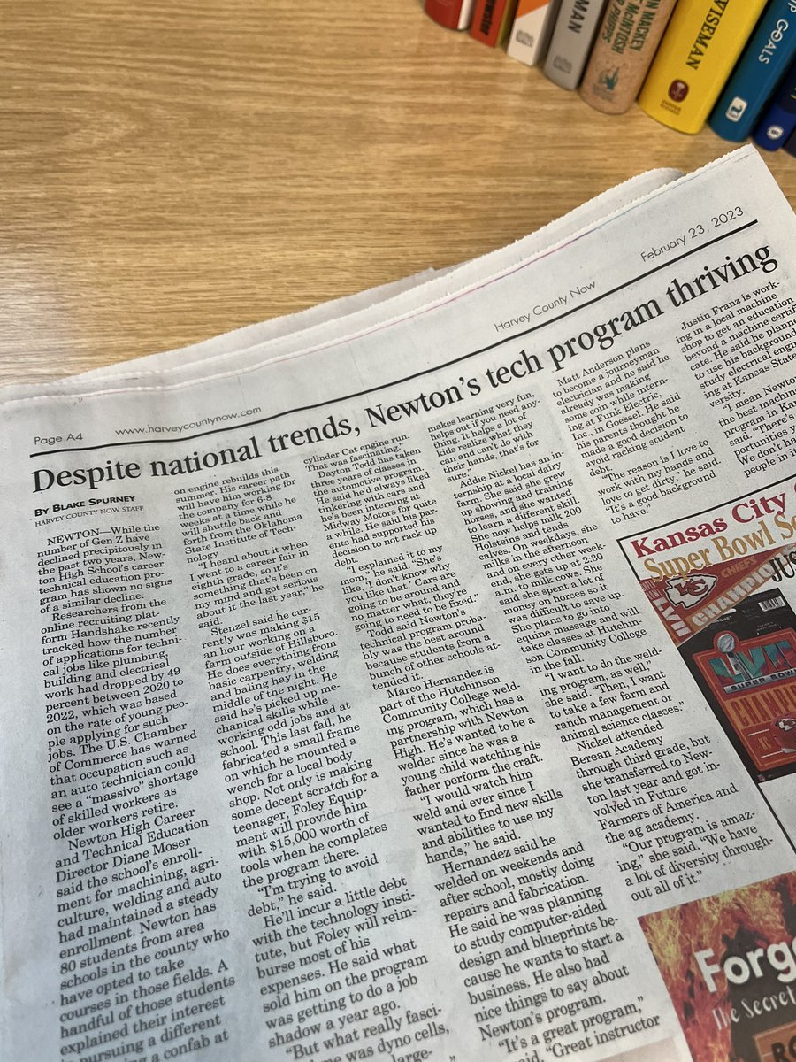 This headline makes perfect sense if you know <a href="/dmoscte/">Diane Moser</a>. She’s the best! (Can we make #BlackAndGoldenTouch a thing?) <a href="/NewtonSchoolsKS/">Newton Schools</a>