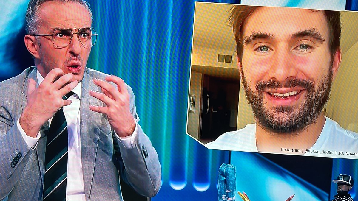 Andre_Reif's tweet photo. Beste Show seit langem. Mega. Viel gelacht. Nicht hinterfragen: like!#copecart @zdfmagazin @janboehm https://t.co/ZRpmGdrPrA