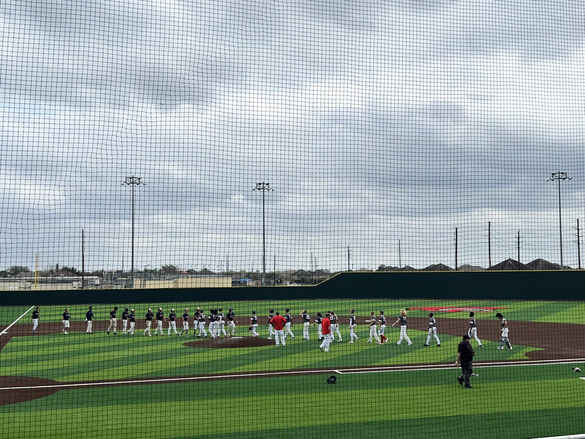 bkkbmartin's tweet photo. Good day at the park @CyLakesBaseball!! Congrats on the 2 W’s! https://t.co/ErGEC7181e