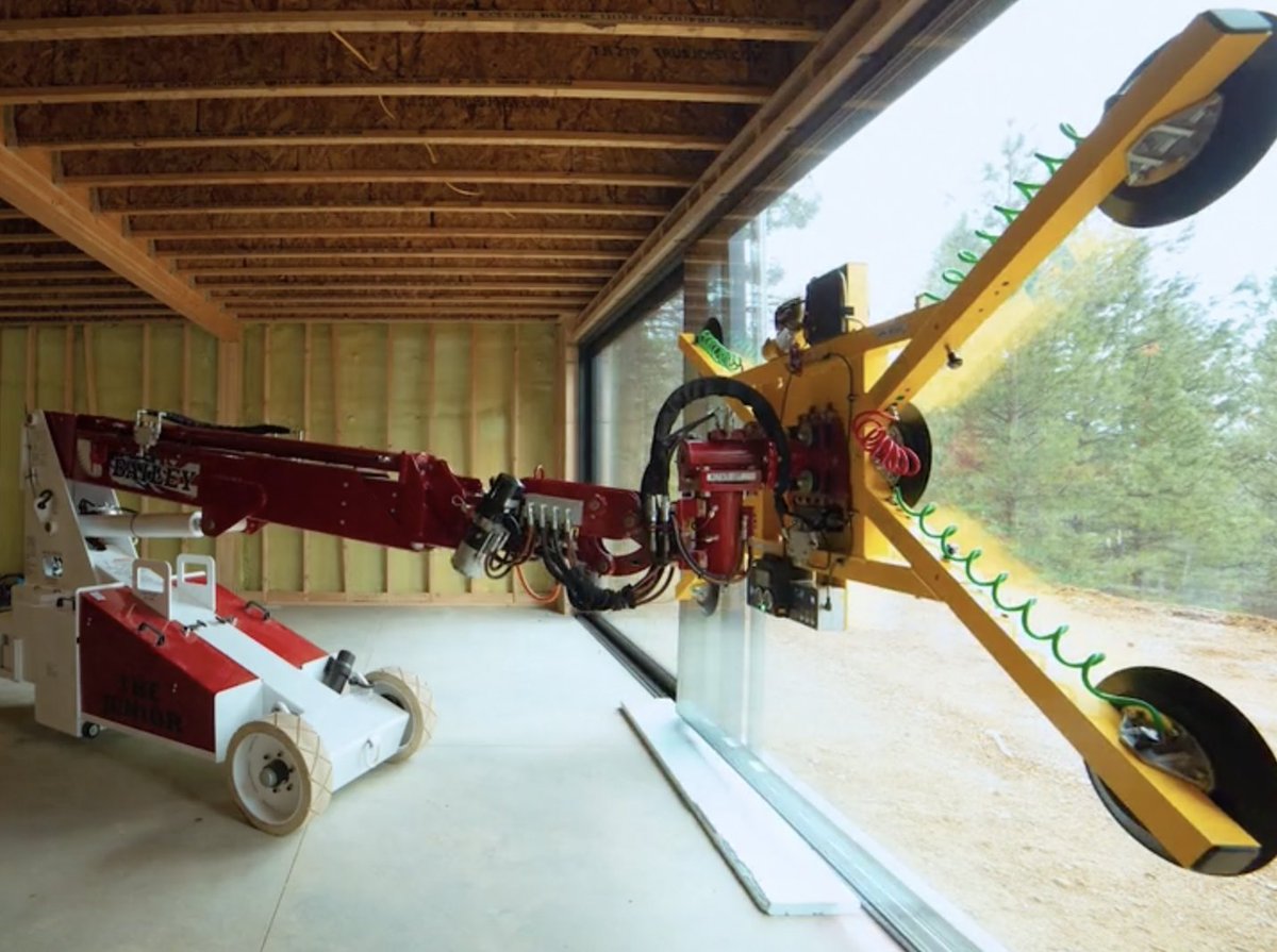 Adding ease to installation with the Bailey Crane. Install support is essential to a successful experience - We’re here to help!