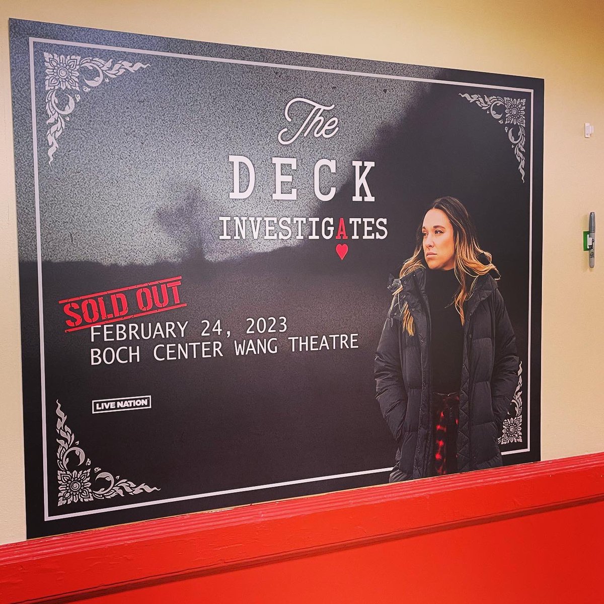 BochCenter's tweet photo. We have a #soldout show with @Ash_Flowers and her chart-topping @thedeckpodcast_ at the Wang Theatre tonight! Let the investigation begin.🕵️‍♀️ https://t.co/SiYm3D2ZZj