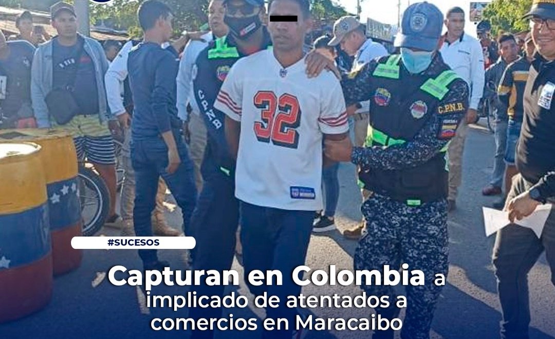 alexanderapc2's tweet photo. La mañana de este viernes #24Febrero, fue entregado a los cuerpos de seguridad del país, a uno de los implicados que perpetraron los ataques a los diferentes comercios de la ciudad marabina, quien quedó identificado como: Delvis Manuel González Paz, de 30 años. #SancionesAsesina https://t.co/XPA2Jvbo6z