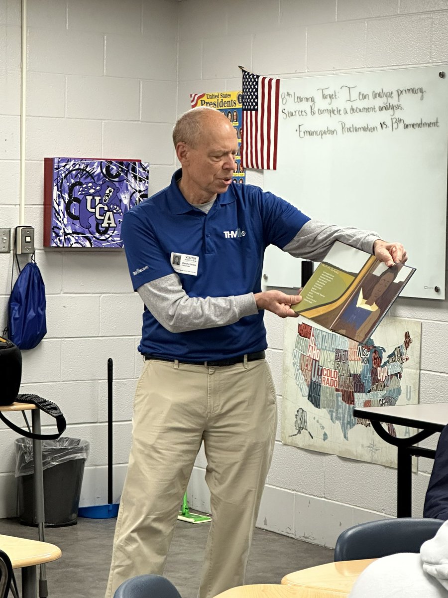 CapriSalaam23's tweet photo. Look who stopped by to read to my 8th grade students today!!! THV11 News Anchor @THVCraig was a gem today and came to NLRMS 7/8. This was priceless! I’m sure my students will never forget this experience!
#ATOY23 #NTOY23 https://t.co/OJuzqkYEOq