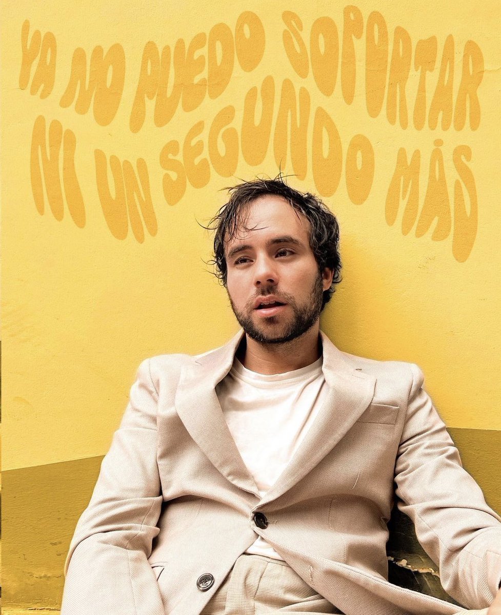bebellitosperu's tweet photo. Ya no puedo soportar ni un segundo más 🌞🌞☀️⛱️🏖️ 

Se viene nueva canción de @_adrianbello ☀️ 

#newsong #adrianbello #peru #musica https://t.co/cT1qtpisQu