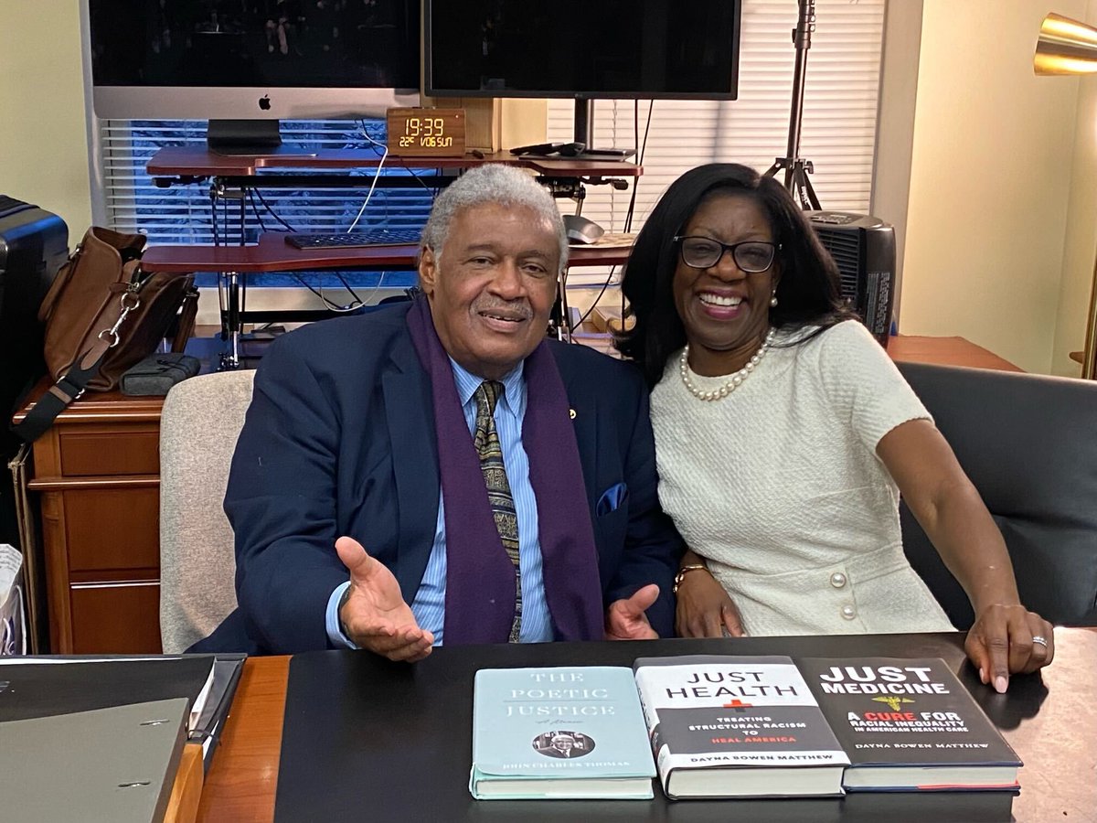 Last week we were joined by Virginia's first African American Supreme Court Justice, the Honorable John Charles Thomas. Justice Thomas led an insightful discussion about his life experiences and his book, The Poetic Justice: A Memoir.