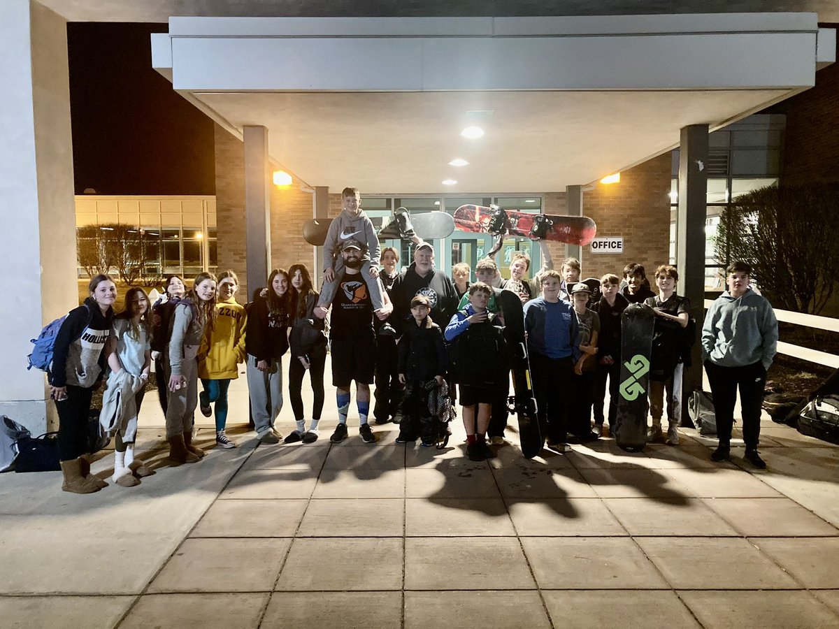 Charlie Sines tweet media