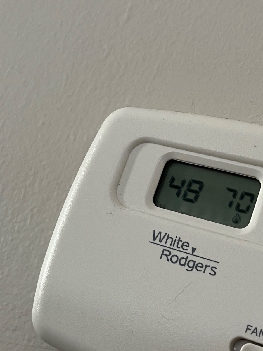 AlexandriaParn2's tweet photo. @DTE_Energy This is unacceptable https://t.co/8sP4PWZXwx