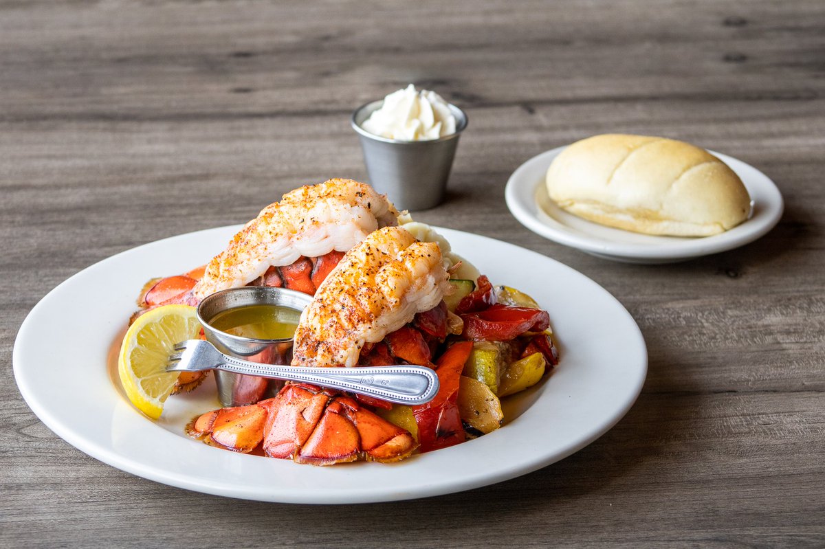 You've waited all weekend for this! 🍽️

Make your reservation for tonight to enjoy a delicious dinner like our Twin Lobster Tails for ONLY $48.

Head tot he link in our bio to save yourself a seat!