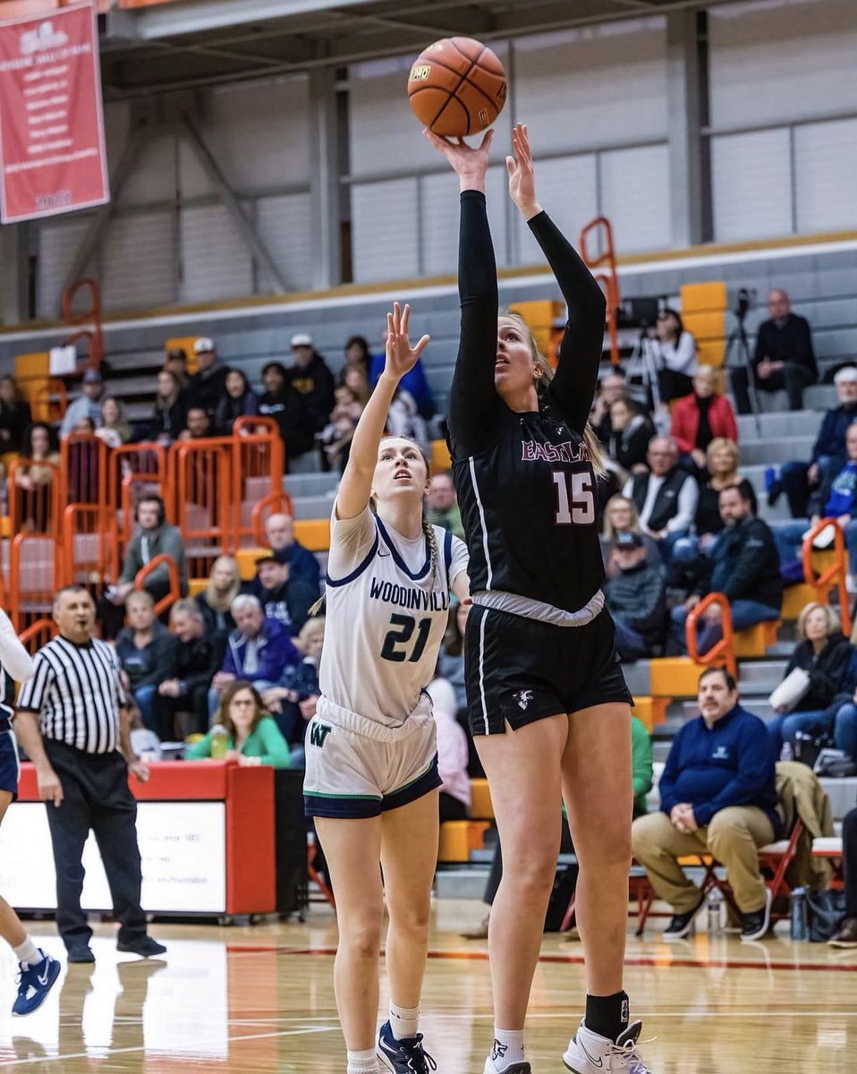 GoLadyWolves's tweet photo. It’s game day! Eastlake vs Sumner in the Opening round of the @wiaawa #hardwoodclassic tonight at Lake Washington Highschool 6pm tips! #thehunt begins! Let’s go @EastlakeLWSD @EHSboysball @wolvesfb @WolvesSports get to the gym, make some noise tonight for your Lady Wolves! #wsps https://t.co/Hk3Y0YFeYe