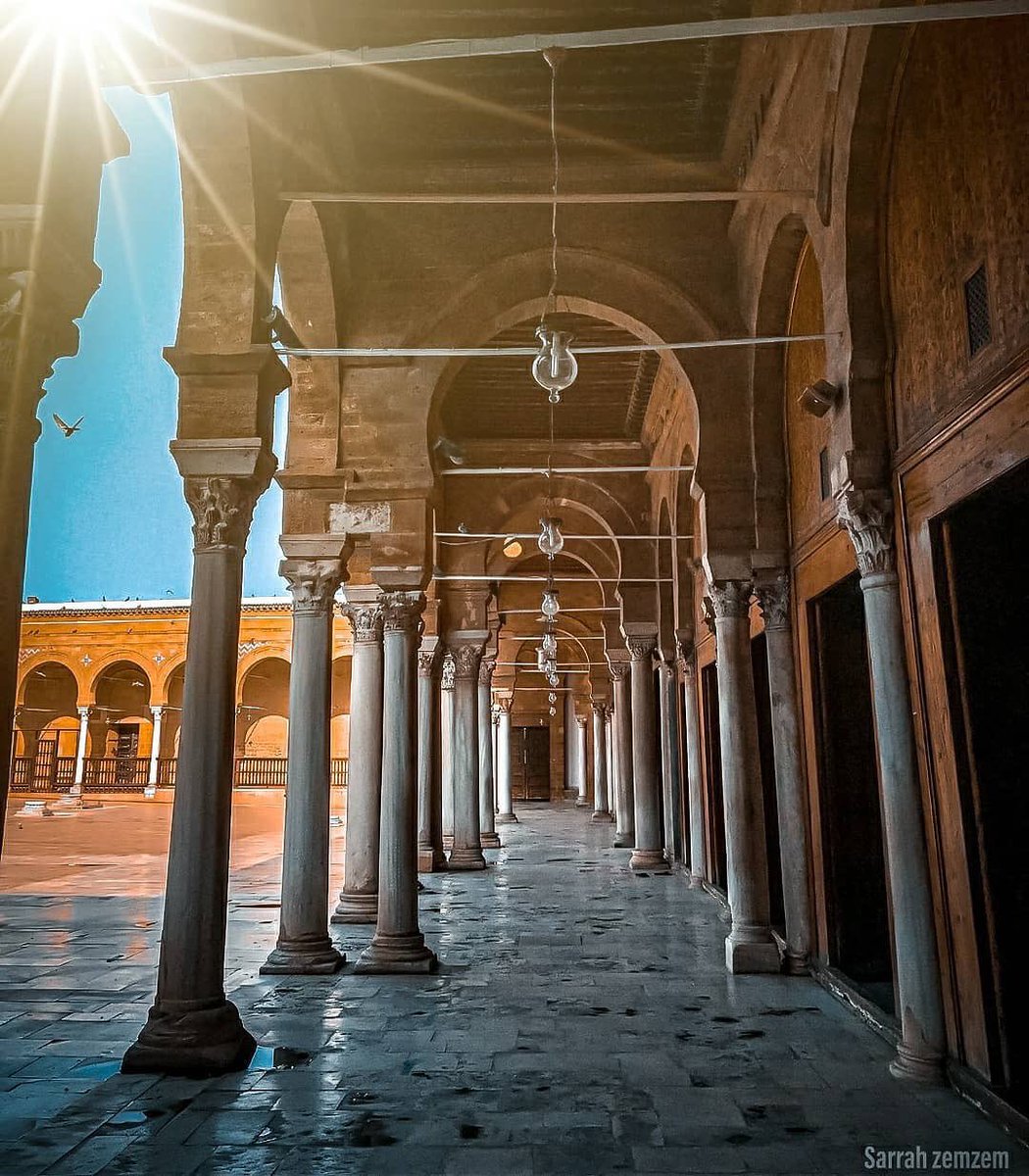 tunpost's tweet photo. May Allah protect Tunisia 🇹🇳 from what we fear for her,

The great mosque 🕌 Al Zaitouna, https://t.co/sBPQyigM1J
