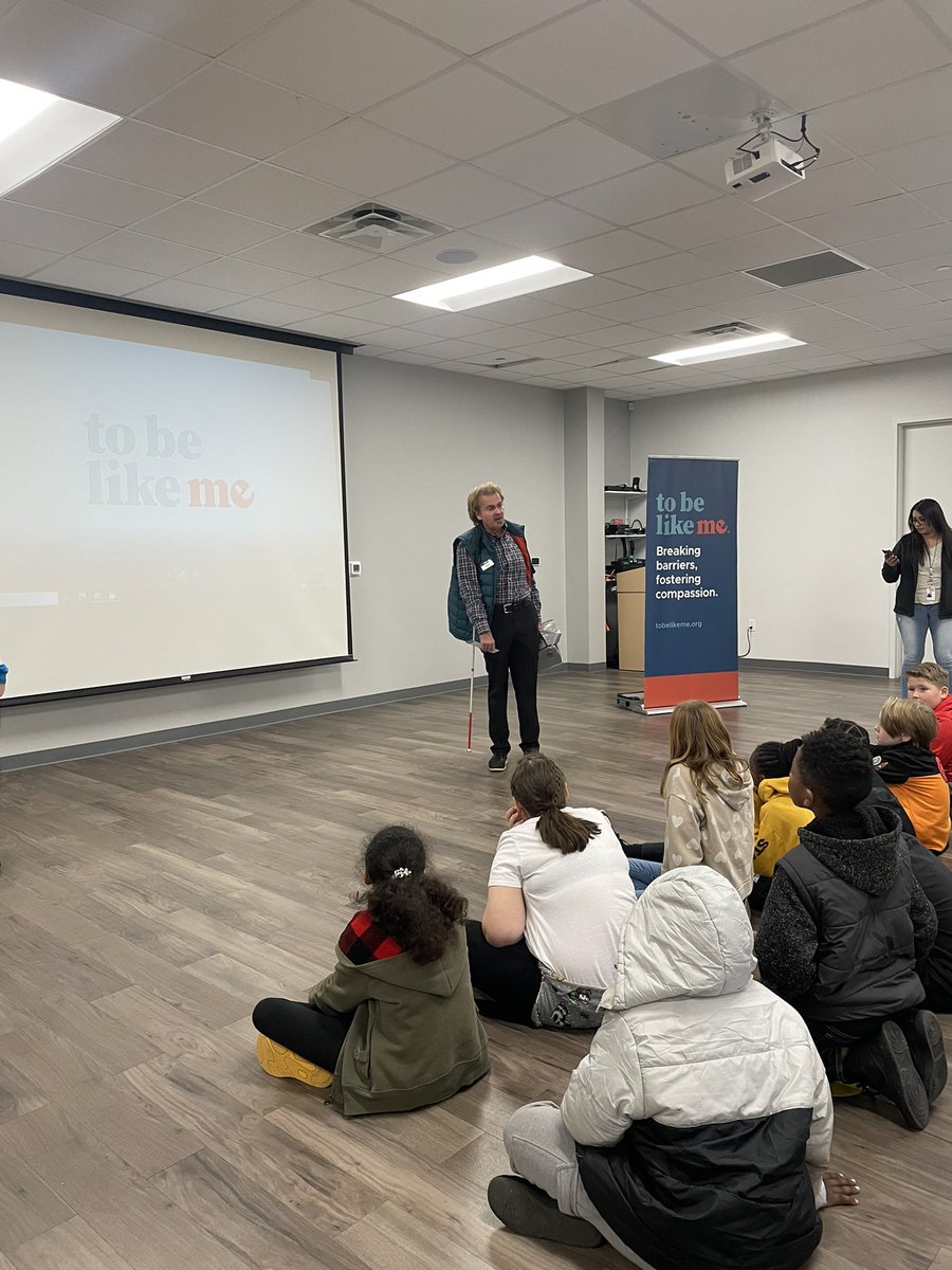 Laura Vardell Price tweet media