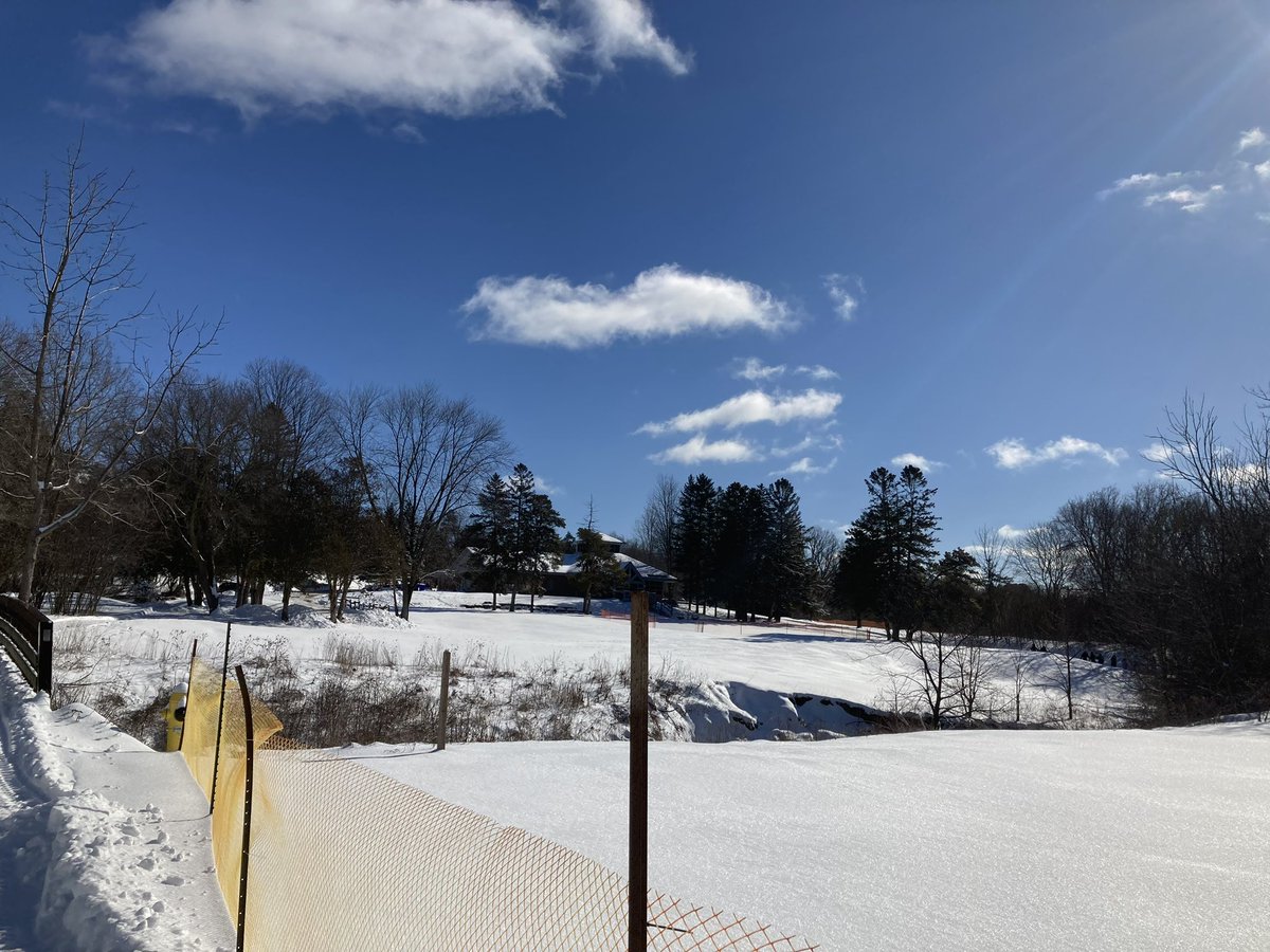 stpaschal_tcdsb's tweet photo. How lucky are we to go skiing after a fresh snow storm! @BottosMichelle @mariarizzo @GrassaCharlie @Equity_TCDSB @TCDSB @skicanadamag @UplandsGolf @julie_jklippa @MrL_SPB https://t.co/AzlttdLKzF