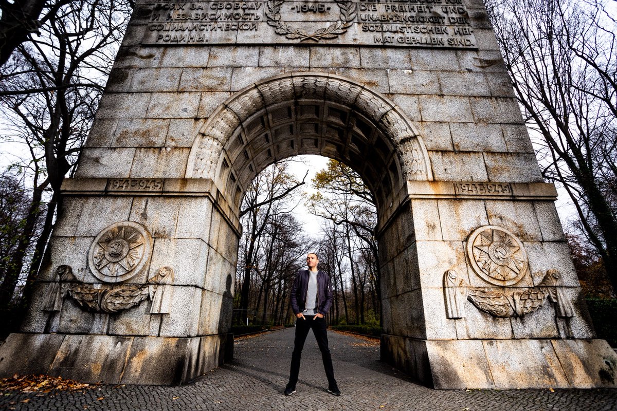 GU_Music's tweet photo. Soundtrack for the weekend? Revisit #GU42 Berlin from @patricebaumel 

Sunrise Trip (Mix1) or Warehouse Trip (Mix2), take your pick:
https://t.co/1TF23gp36o https://t.co/nWUCjkuJho