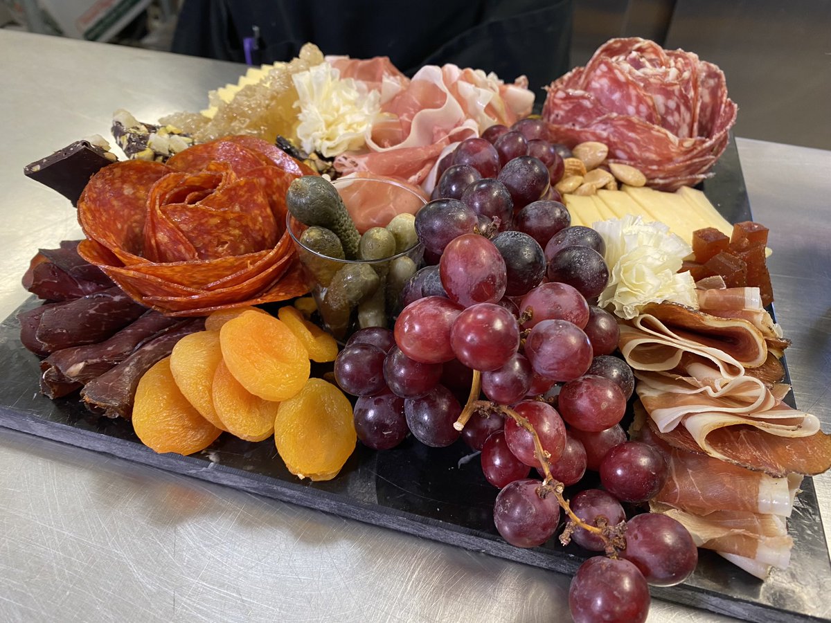 Marissa Tansino on Twitter "RT JeanWMUR Stopping by Angela's Pasta