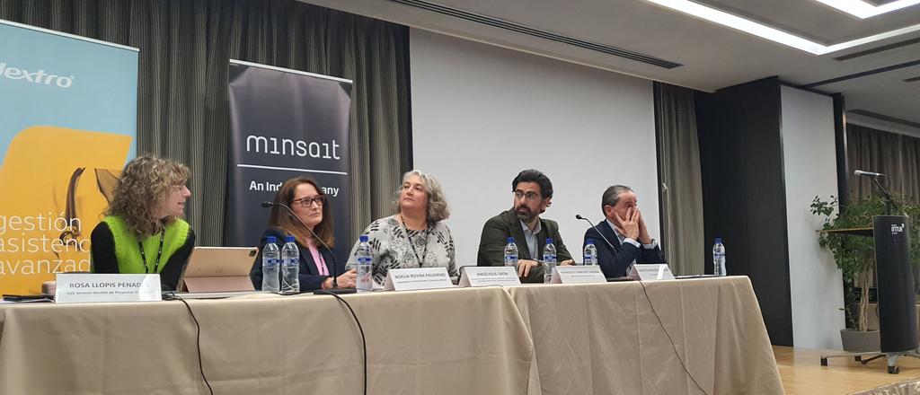 Arranca la mesa redonda 2 "Futuro modelo de los Sistemas de Información Sanitaria" de las jornadas #AVISAJTXIII en #Benicàssim