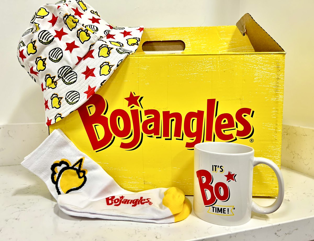 CheckersHockey's tweet photo. Kick off your weekend with another edition of Bring Me Bojangles 🐔🐔🐔

Reply to this tweet for a chance to win a @Bojangles prize pack! https://t.co/QpCBN9Mwdl