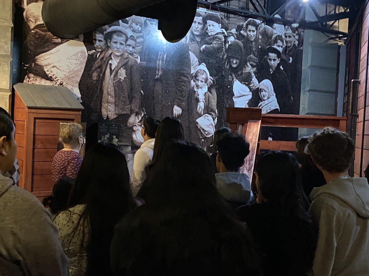 Austin Panthers 9th graders at Holocaust Museum “Everyone has a Voice” presentation📚