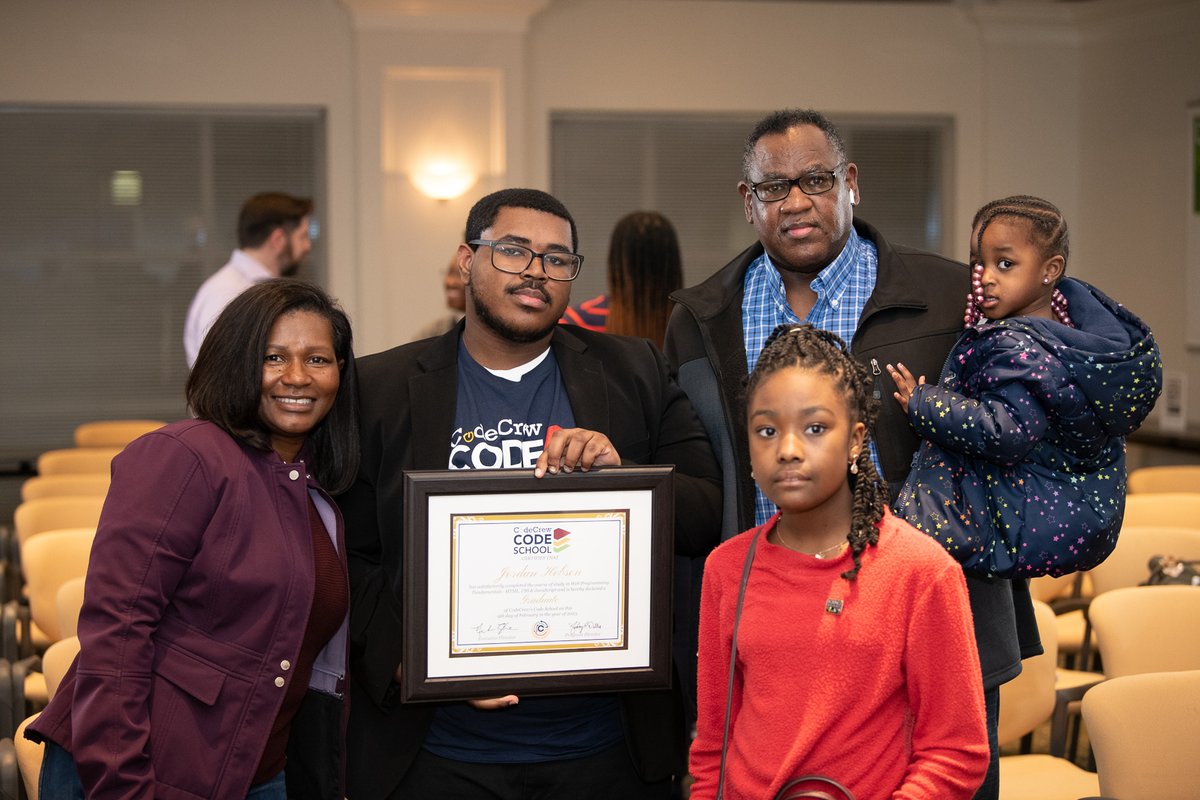 CodeSchoolMphs's tweet image. Help us celebrate our newest Code School graduates! We are thrilled to see what Storm, Curtrick, Tyler, and Jordan will do to further advance and uplift the tech sector in Memphis! Thanks to @RegionsBank. #GritGrindCode #CodeSchool #softwaredevelopers
