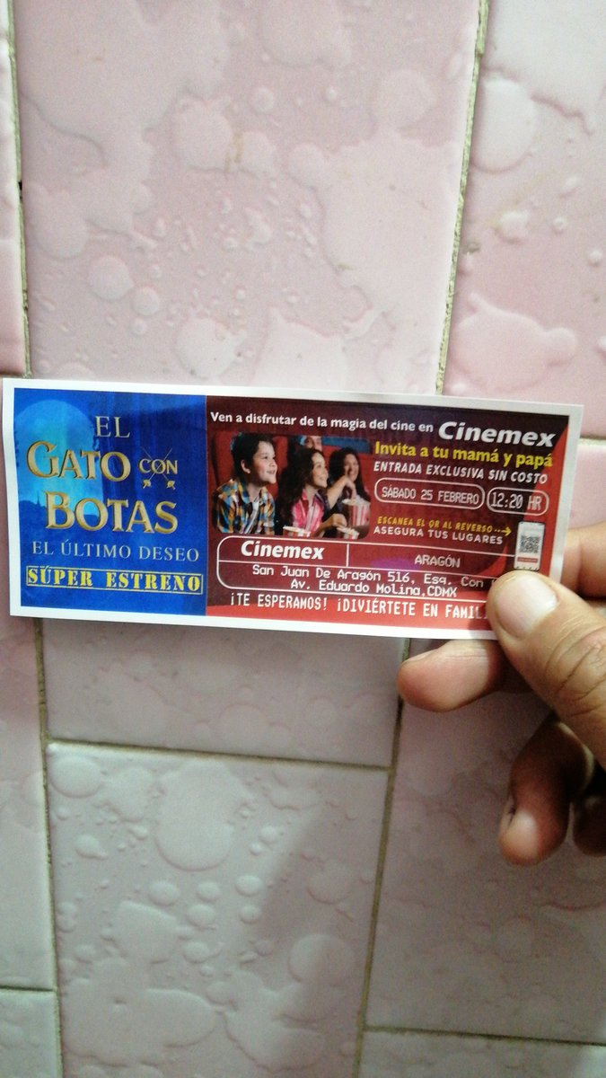 Ricorx73's tweet photo. @CarlosLoret @Cinemex @INEMexico No digas tus cosas a mi familia le dieron este boleto y no es para el domingo https://t.co/kcKHoEFeD3