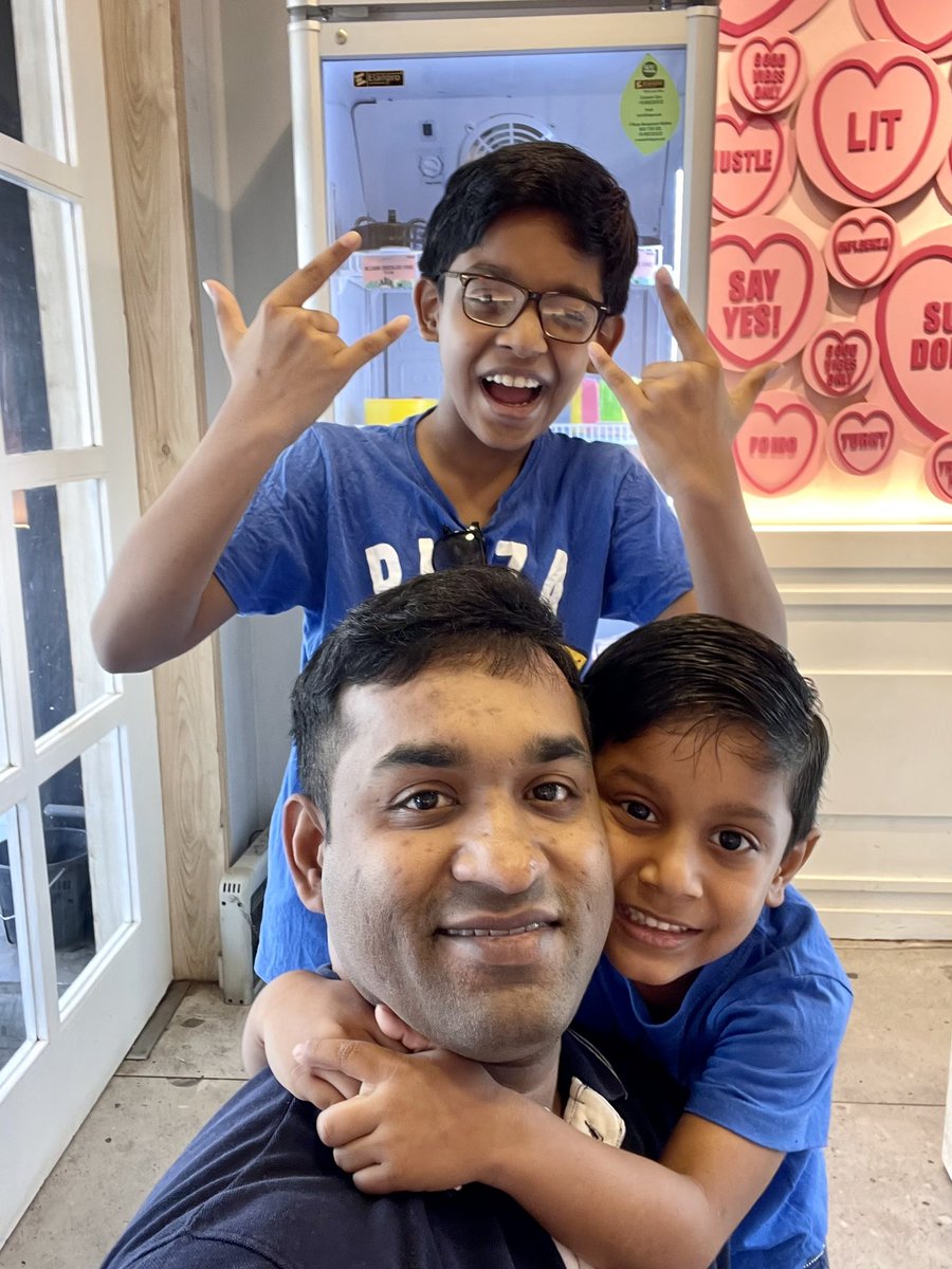 roysonrajan's tweet photo. Bedtime chats with my kids 6 yrs n 12 yrs
Johan: Daddy who made Tesla?
Edward:@elonmusk 
Me: what is Tesla?
Johan: Daddy it's a cool car with T sign
Me: they are cool cars that run on electric charge
Johan: Can I meet Elon once
Me: 🙄 Go to sleep
Edward: Giggles #kids #innocent https://t.co/OUKoyeE0hg