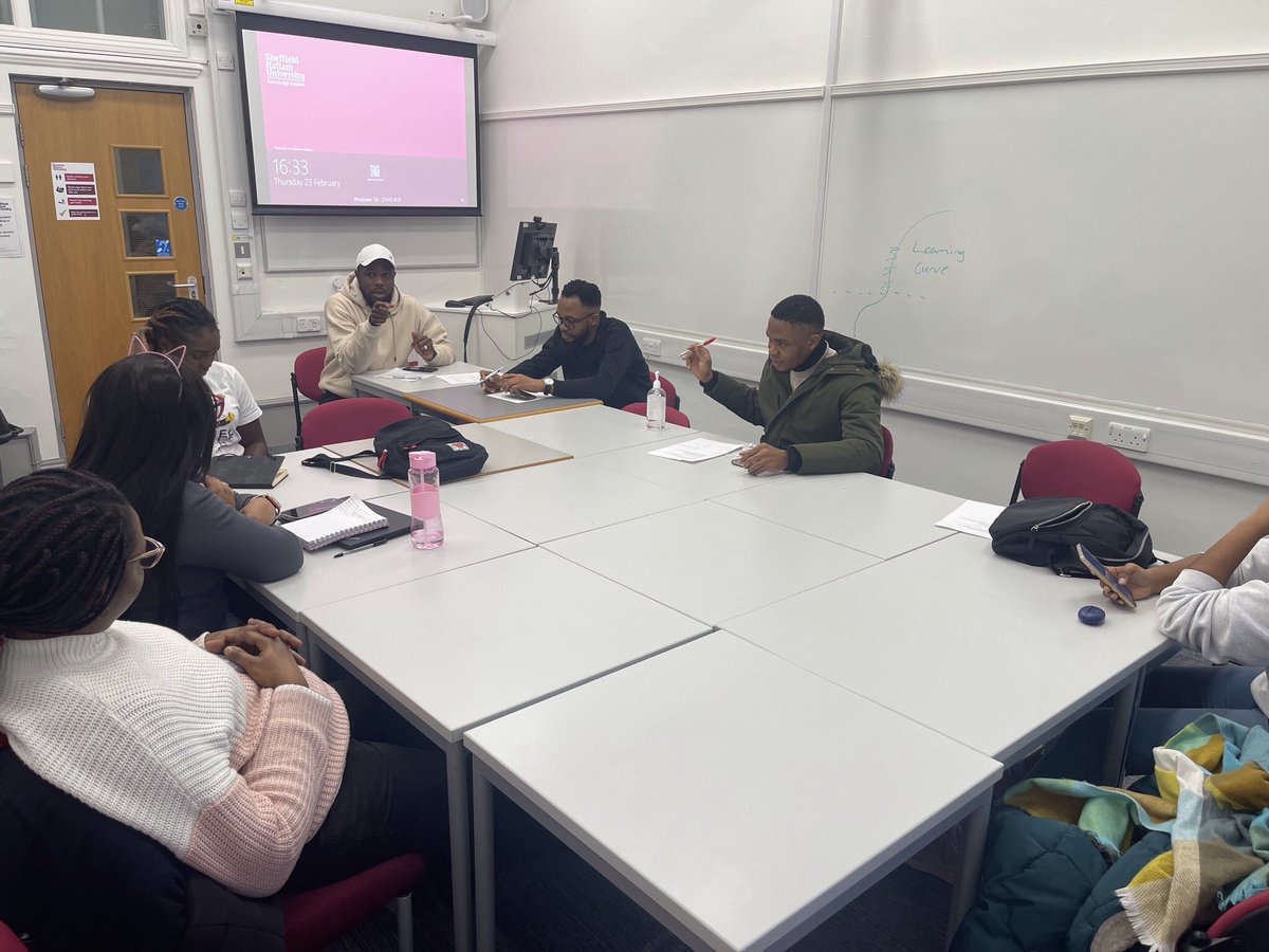 unmodelshu's tweet photo. Cross section of some members of model UN Sheffield Hallam university. Active session deliberating/having a debate on some pressing issues happening around the globe. https://t.co/cpyi3eOidw