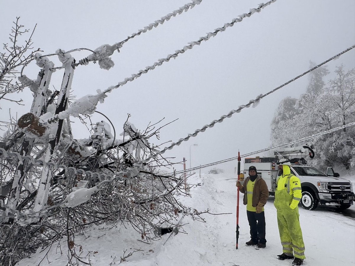 Caltrans District 8 tweet media