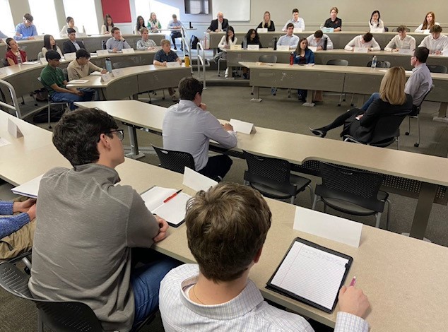 Timothy_F_Ryan's tweet photo. I visited @KelleySchool this week to discuss the importance + excitement of the accounting profession. Great to meet the many students who accepted offers to join @PwCUS. Our future is bright with these up-and-coming professionals and I can't wait to see what they’ll do! https://t.co/mCwfA3O16O