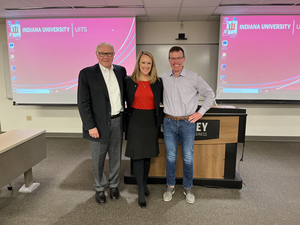 Timothy_F_Ryan's tweet photo. I visited @KelleySchool this week to discuss the importance + excitement of the accounting profession. Great to meet the many students who accepted offers to join @PwCUS. Our future is bright with these up-and-coming professionals and I can't wait to see what they’ll do! https://t.co/mCwfA3O16O