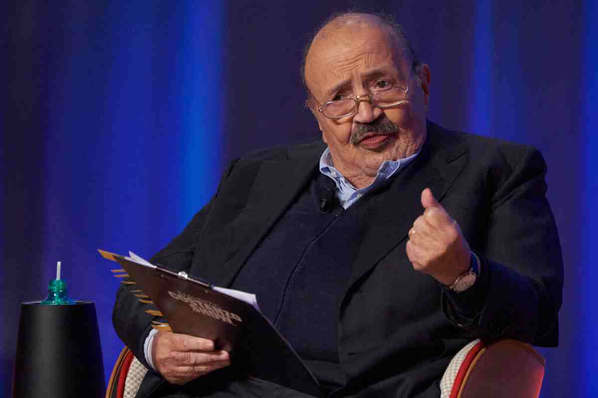 “Una volta l'onestà era il minimo che si richiedesse ad un individuo. Oggi è un optional.”

Maurizio Costanzo