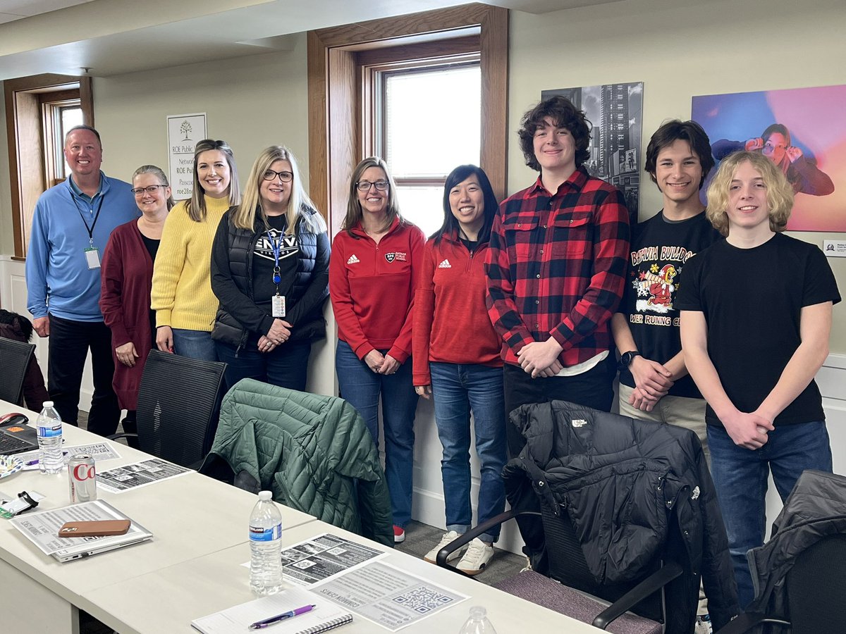 CCCoactive's tweet image. We are very excited to kick off our twitter campaign with some great photos of our meeting with Kane County administrators! Stay tuned for updates about our March event and a QR code for contact information.