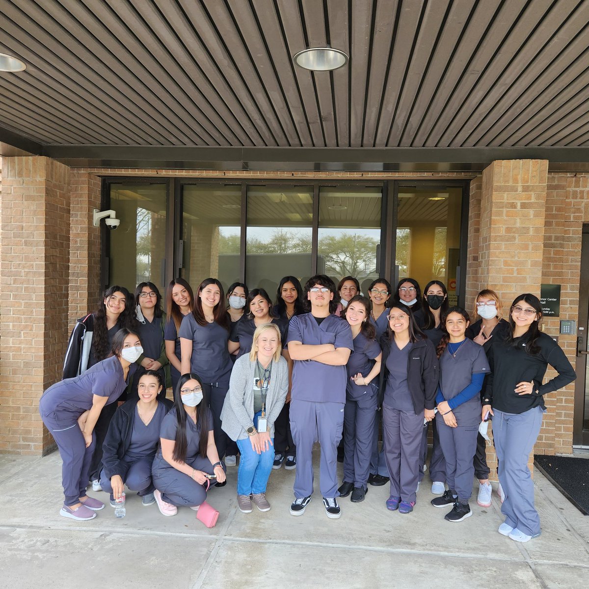 cruzmissy8's tweet image. CMA took a tour of the MD Anderson Phlebotomy Lab today! They learned the disease screening &amp;amp; component separation processes of donated blood.  As a bonus, they discovered their own blood type!
@CanalesC_CTE 
@PISDCareerTech 
#PISDCTE
#PISDCTEMONTH2023
#PISDCTEAllstars
#CMA