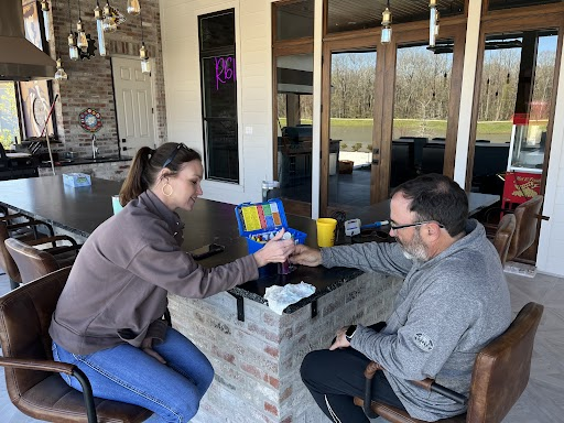 LucasFirminPool's tweet image. Greg gets it. He makes his own beer, so he's got chemistry experience! Just a little "pool school" with a long-time friend to ensure his new Lucas Firmin Pool is always well-balanced. 😊 #phbalance #poolchemicals #poolmaintenance #chemistry