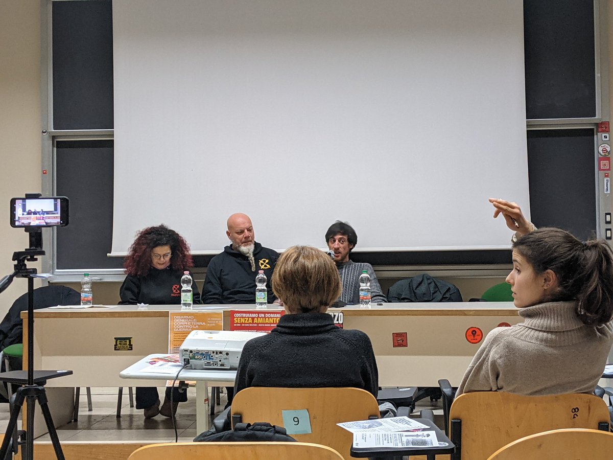 Dani_Gambit's tweet image. Con Collettivo di Fabbrica #gkn a Polo Carmignani di #Pisa  @exploitpisa