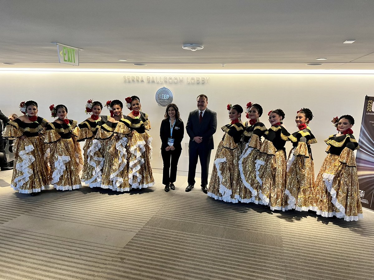 Proud of the @AlisalUSD folklorico dancers who performed at #cisc2023 in Monterey, great way to close a powerful conference.  #alisalstrong #alisalfuerte