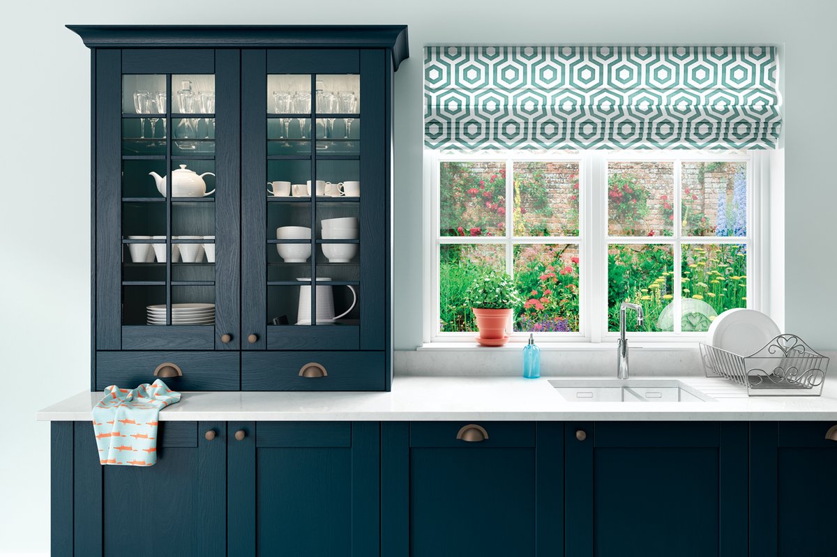 TKDBishopbriggs's tweet image. Dive straight in to your kitchen renovation with our Madison range 🐬

Pictured in Marine &amp;amp; Light Teal, this V-groove shaker door offers the perfect combination of functionality and chic style. What do you think of this design? bit.ly/3YurCiT

#BlueKitchen #ShakerKitchen