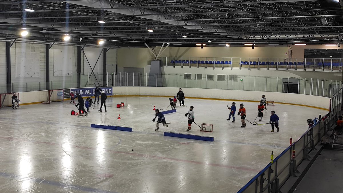 caribous77's tweet photo. Découvrez les premières images de stage qui se sont déroulées ces 2 derniers jours à la patinoire de Dammarie !
#HockeySurGlace #Dammarie #Letsgocabs #Cabs77 https://t.co/5gEjwfmCZn